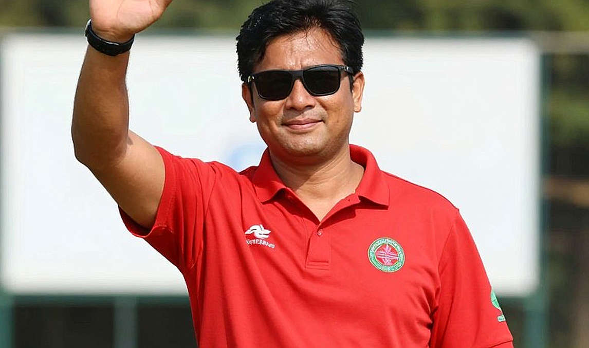 ৪২-৪১: সিঙ্গাপুরের প্রথম ইপি টিম ব্রোঞ্জের ভেতরে যে তিনটি স্তর আলাদা করতে হয়